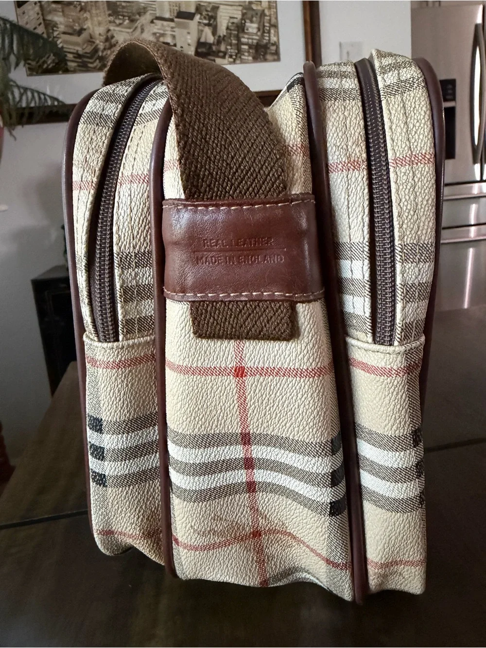 Authentic Vintage Burberrys Nova Check Triple Zip Large Crossbody Messenger Bag